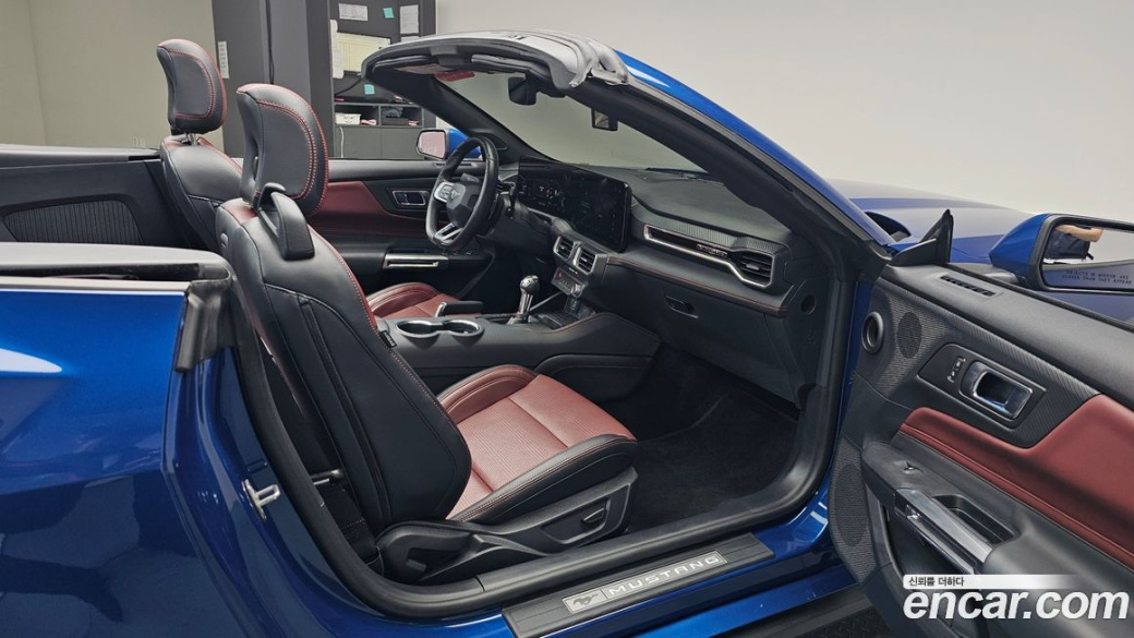 Ford Mustang 2.3 Ecoboost Premium Convertible, 2024