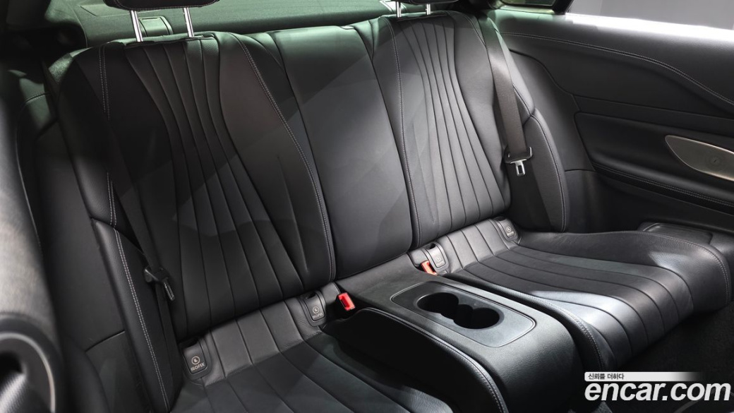 Mercedes-Benz E-Class E300d 4MATIC Coupe, 2023
