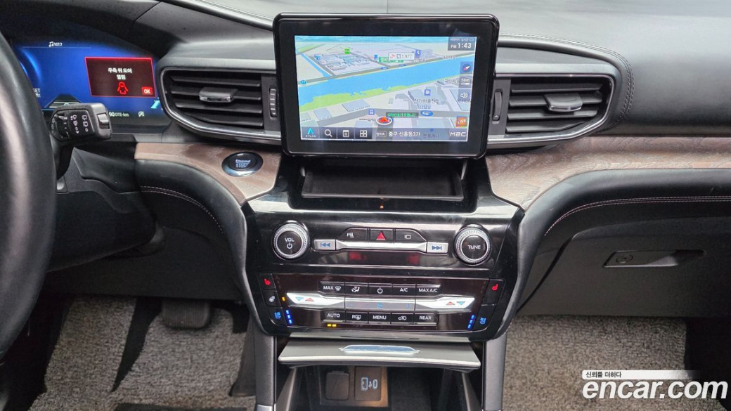 Ford Explorer 3.0 Platinum 4WD, 2022