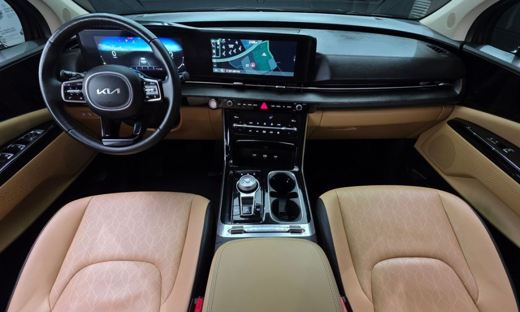 Kia Carnival 9-Seater Noblesse, 2023