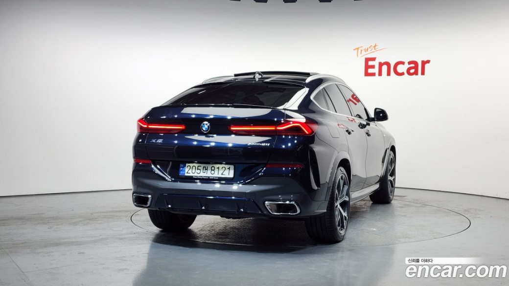 BMW X6 xDrive40i M Sport, 2023