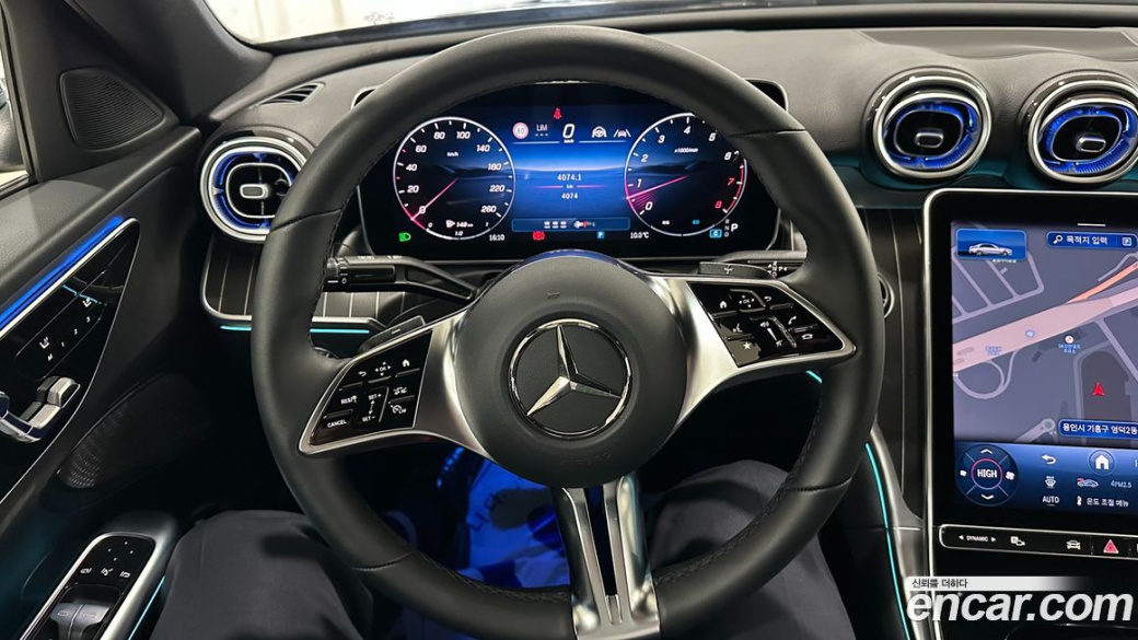 Mercedes-Benz C-Class C200 Avantgarde, 2025