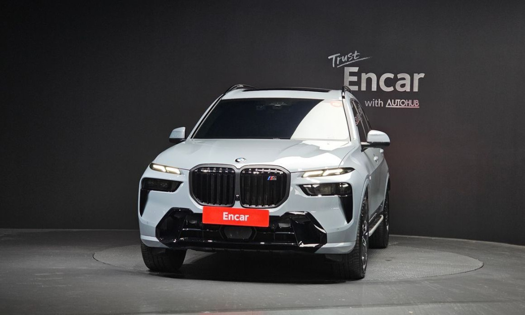 BMW X7 xDrive 40i M Sport 6STR, 2025