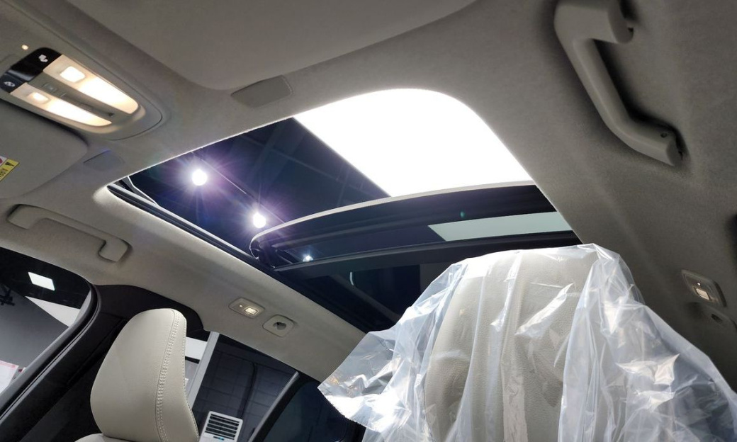 Volvo XC40 B4 Ultra Bright, 2025