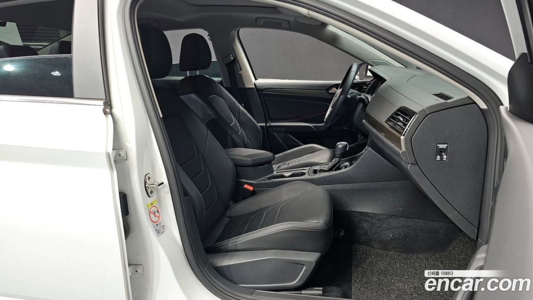 Volkswagen Jetta 1.4 TSI Prestige, 2021
