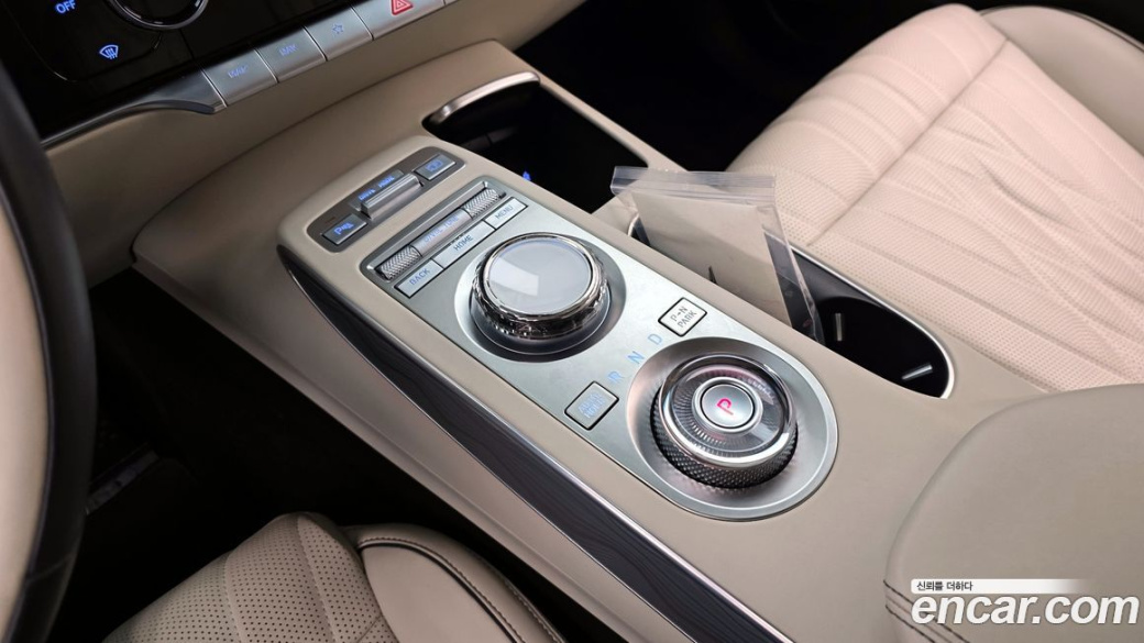 Genesis GV70 2.5T Gasoline 2WD, 2024