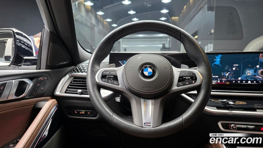 BMW X6 xDrive40i M Sport, 2025