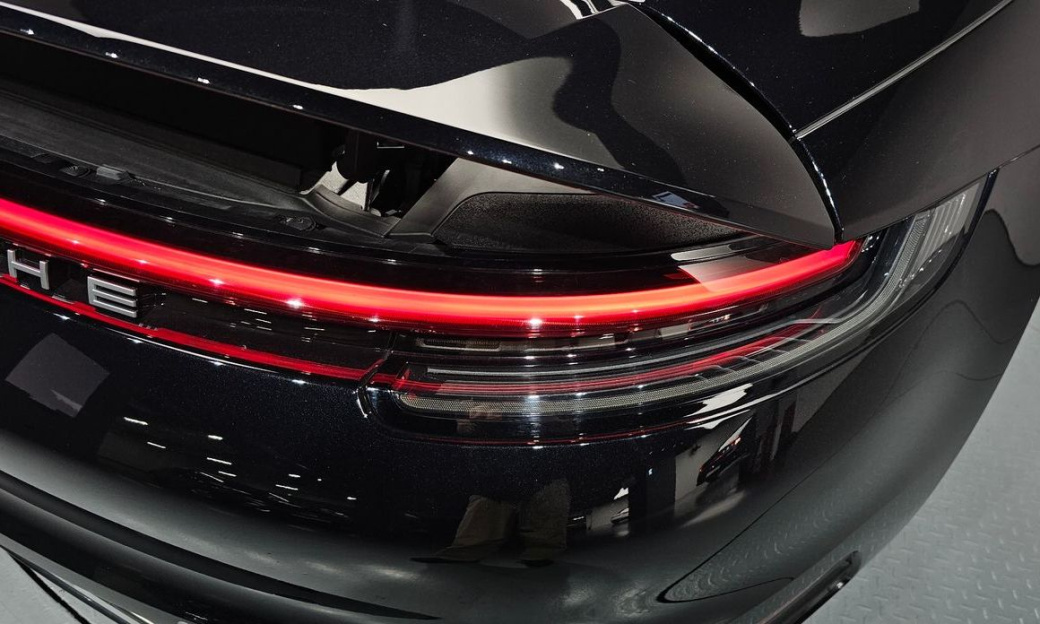 Porsche 911 Carrera S Cabriolet, 2024