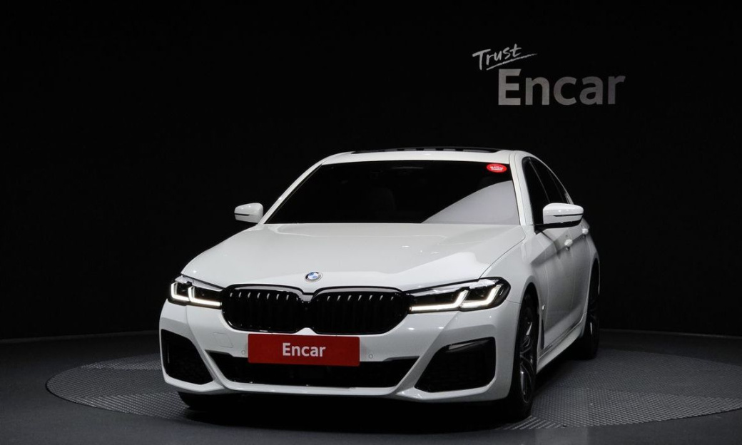 BMW 5-Series 520i M Sport, 2023