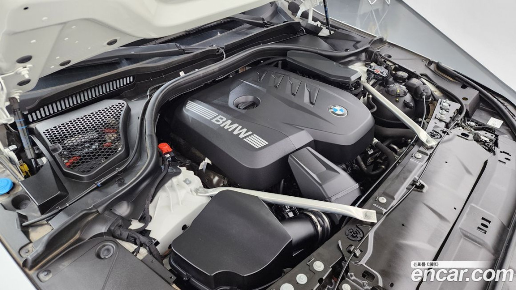 BMW 5-Series 520i M Sport, 2024