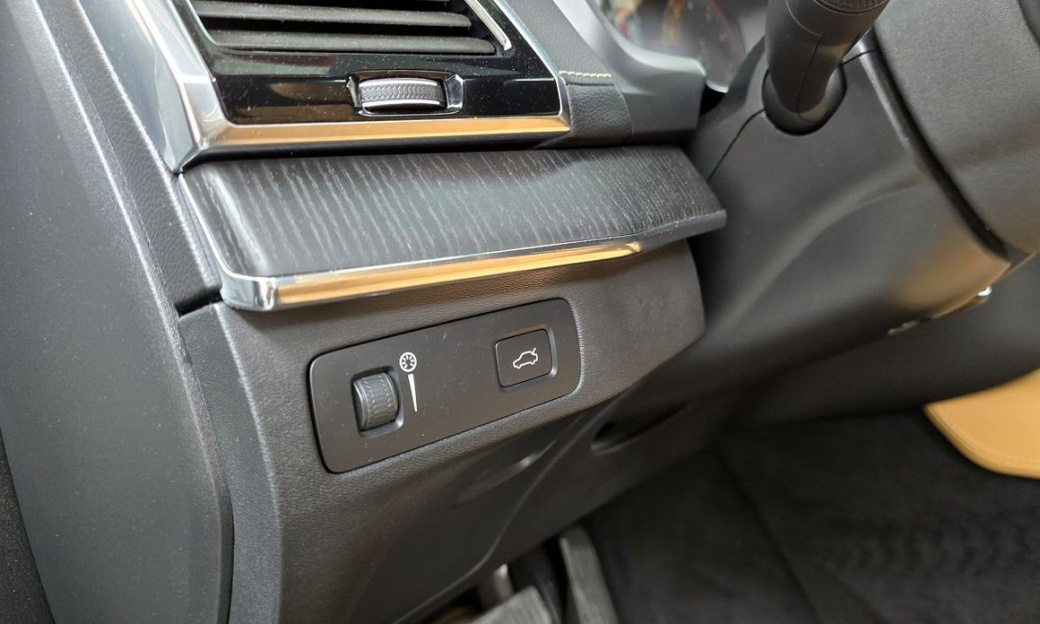 Volvo XC90 B6 Inscription, 2022