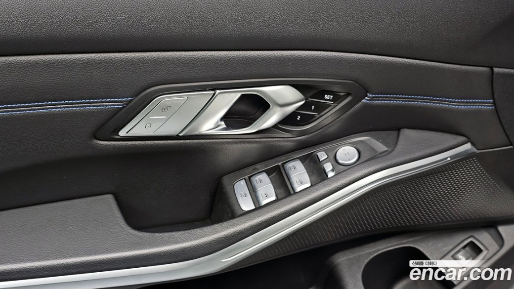 BMW 3-Series 320d Touring M Sport, 2022