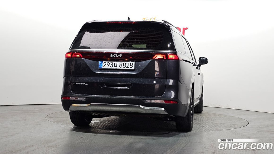 Kia Carnival 9-Seater Noblesse, 2022