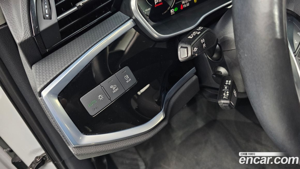 Audi Q3 35 TDI, 2022