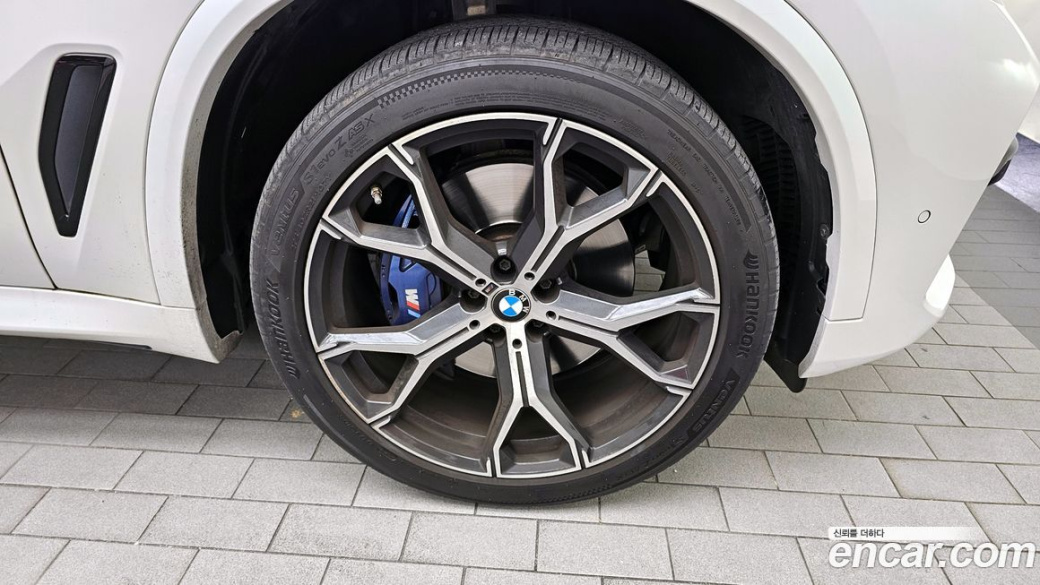 BMW X5 xDrive 30d M Sport, 2022