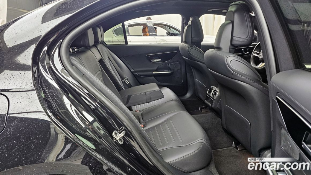 Mercedes-Benz C-Class C200 AMG Line, 2024