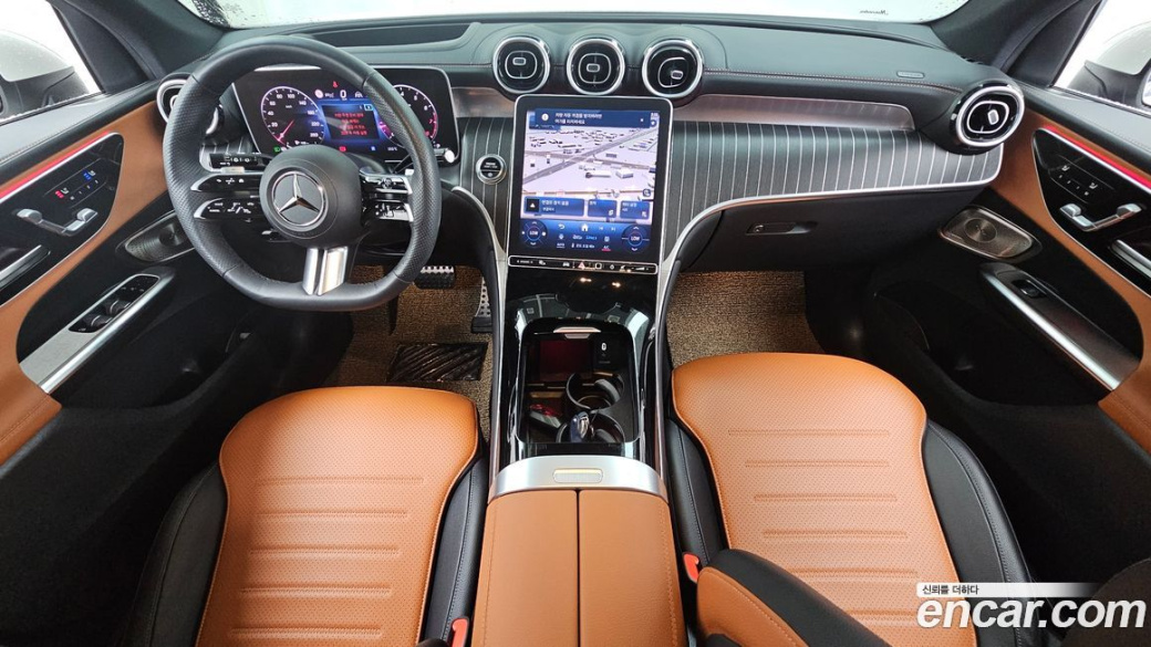Mercedes-Benz GLC-Class GLC300 4MATIC AMG Line, 2024