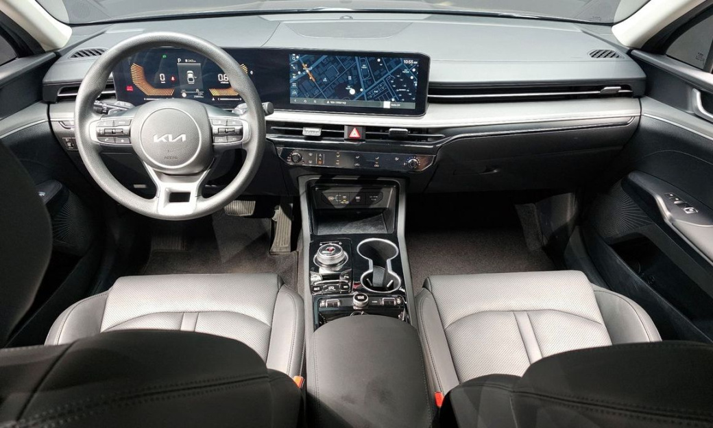 Kia K5 2.0, 2024