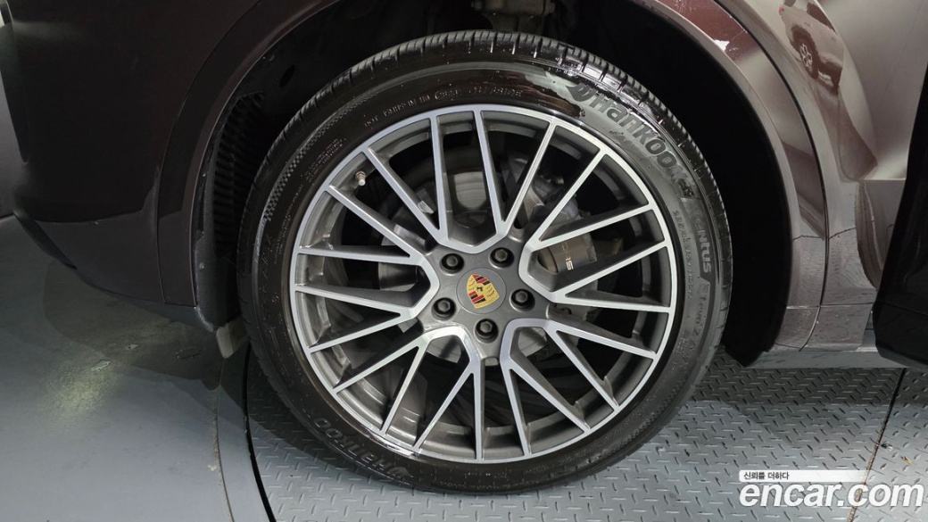 Porsche Cayenne 3.0, 2021