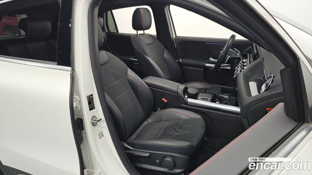 Mercedes-Benz GLA-Class GLA250 4MATIC, 2022