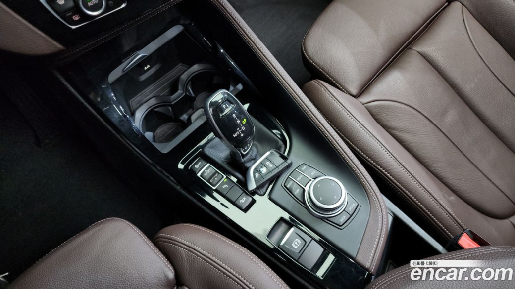 BMW X1 xDrive 20i M Sport, 2022