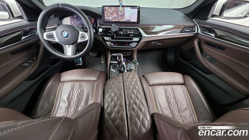 BMW 5-Series 523d M Sport, 2022