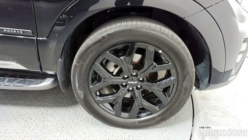 Kia Mohave Diesel 3.0 4WD 6-Seater, 2022