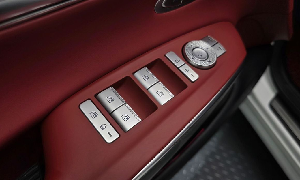 Genesis GV70 2.5T Gasoline AWD, 2024