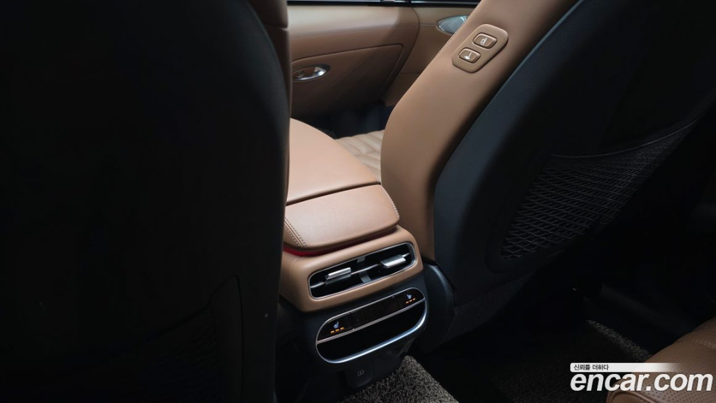 Genesis GV70 2.5T Gasoline 2WD, 2023