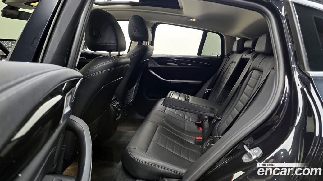 BMW X4 xDrive20i xLine, 2022