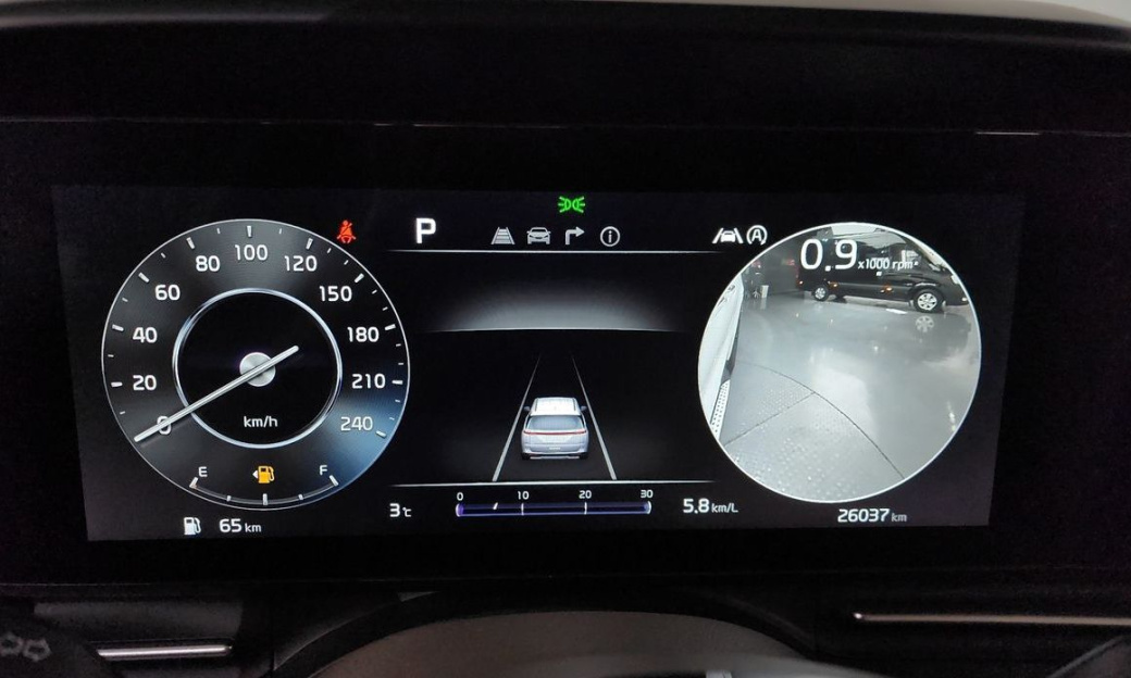 Kia Carnival 9-Seater Signature, 2023