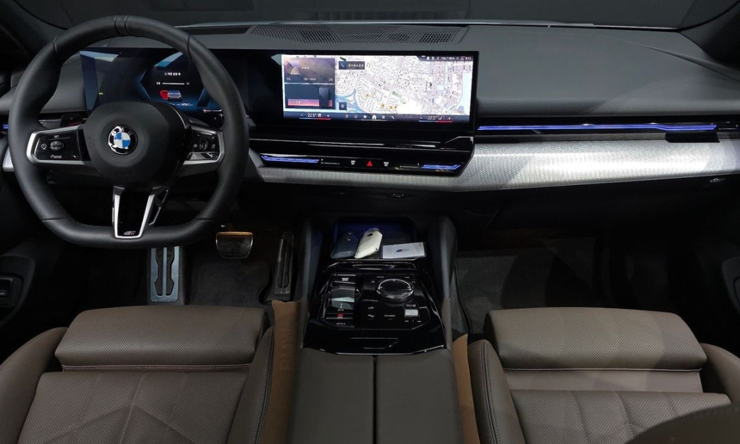 BMW 5-Series 520i M Sport, 2024