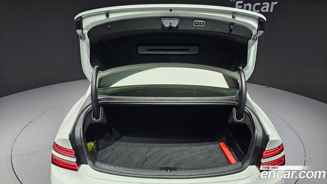 Genesis G80 Gasoline 2.5 Turbo AWD, 2022