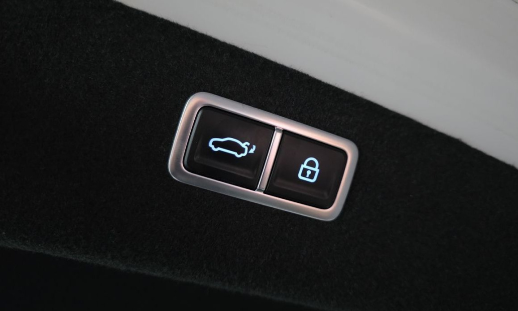 Genesis G80 Gasoline 2.5 Turbo AWD, 2025