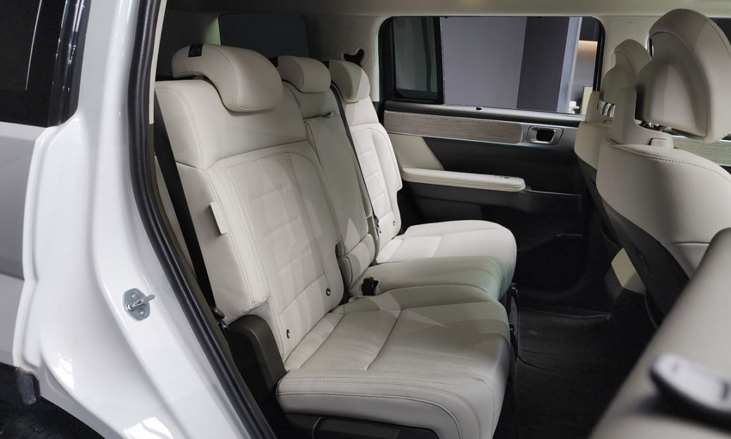Hyundai Santafe Gasoline 2.5T 4WD, 2024