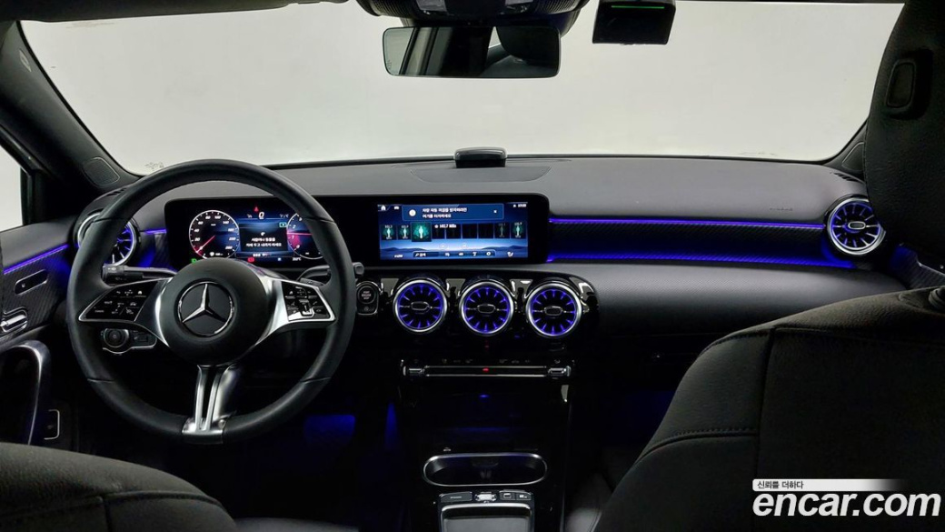 Mercedes-Benz A-Class A220 Sedan, 2026
