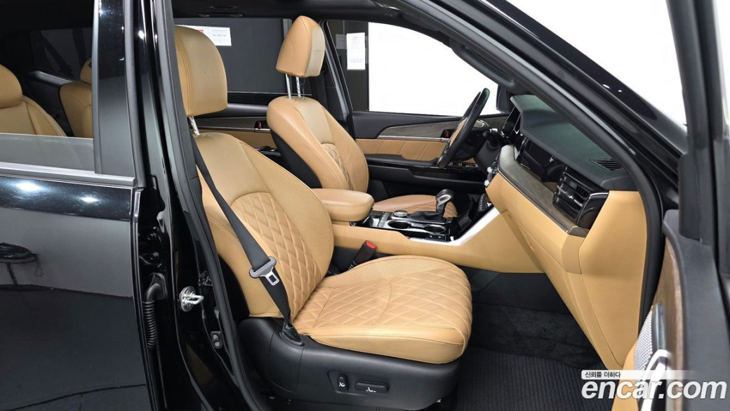 Kia Mohave Diesel 3.0 4WD 6-Seater, 2021