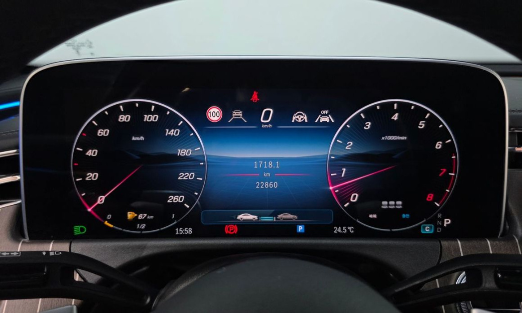 Mercedes-Benz E-Class E300 4MATIC Exclusive, 2024