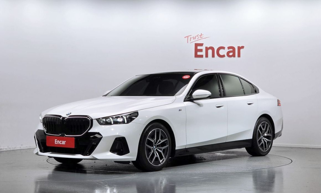 BMW 5-Series 520i Special Edition, 2024