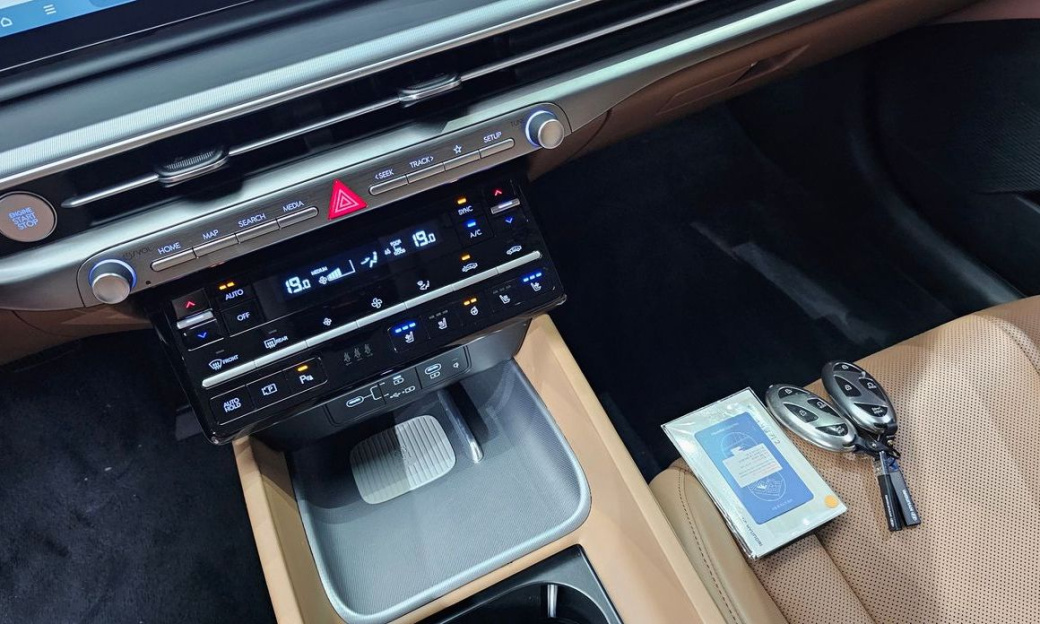 Hyundai Grandeur 2,5 Gasoline 2WD, 2024
