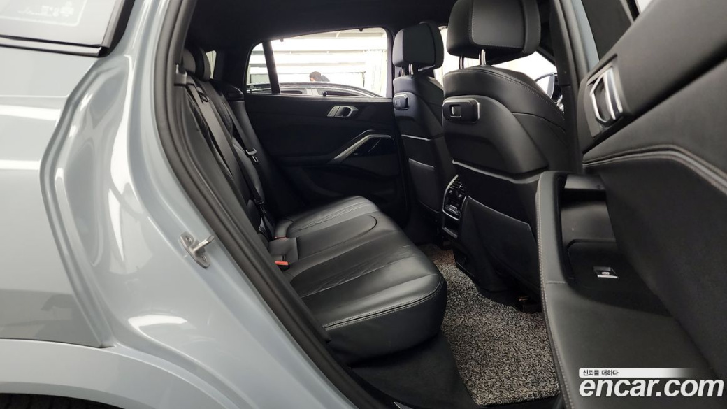 BMW X6 xDrive40i M Sport, 2025