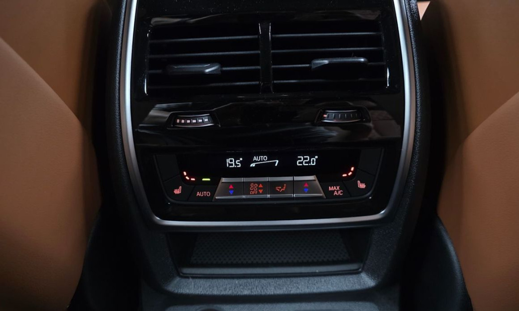 BMW X7 xDrive 40i M Sport 6STR, 2024