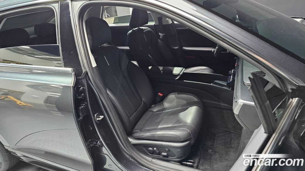 Hyundai Grandeur 2,5 Gasoline 2WD, 2023