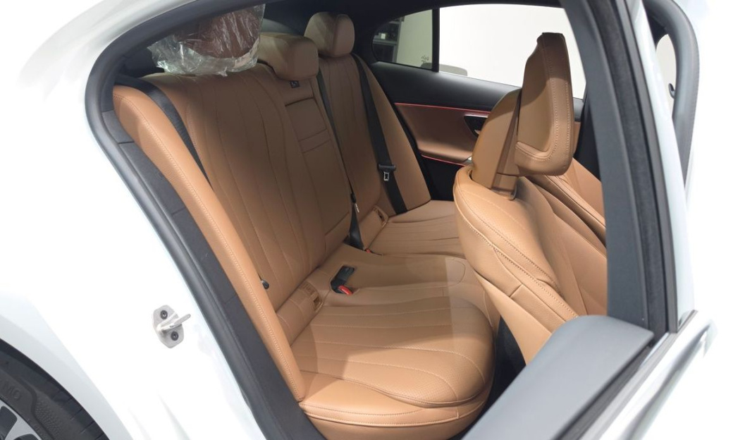 Mercedes-Benz E-Class E200 Avantgarde, 2024