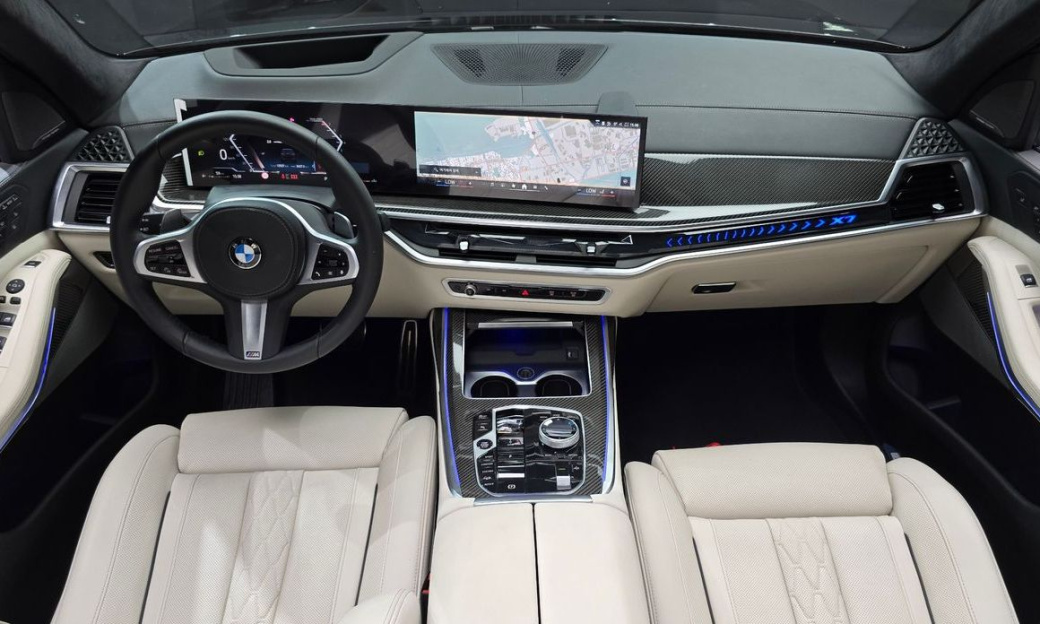BMW X7 xDrive 40i M Sport 7STR, 2025