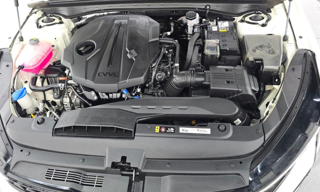 Kia K5 2.0, 2024