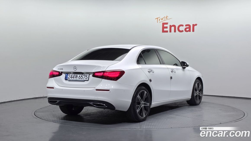 Mercedes-Benz A-Class A220 Sedan, 2025