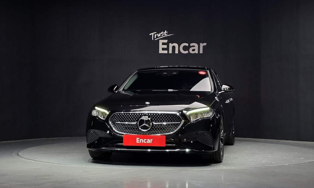 Mercedes-Benz E-Class E200 Avantgarde, 2025