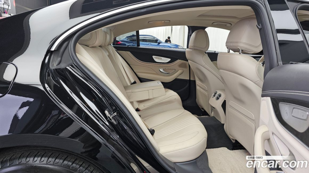 Mercedes-Benz CLS-Class CLS300d 4MATIC, 2023