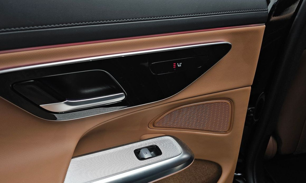 Mercedes-Benz E-Class E220d 4MATIC Exclusive, 2024